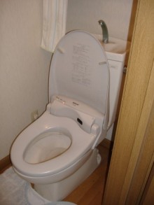 TOTO　新レストパルでトイレリフォーム